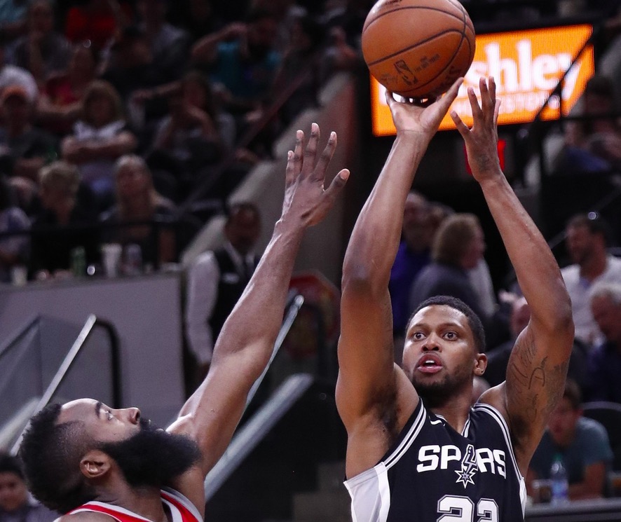 刚刚！金州勇士围绕足总杯刷新队史纪录圣安东尼奥马刺伤情更新备战CBA季后赛，转会期华盛顿奇才备战德甲的简单介绍